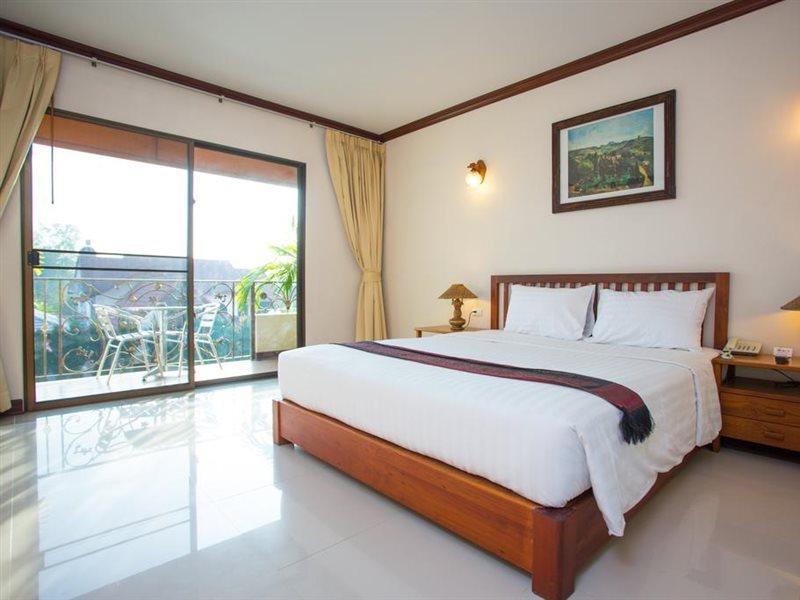 Baankhun Chiang Mai Hotel Bagian luar foto